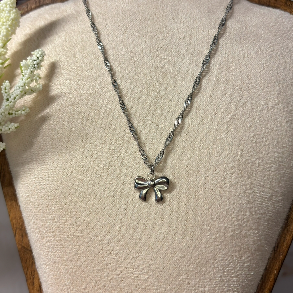 The Gracefully Tied -Silver Pendant Necklace