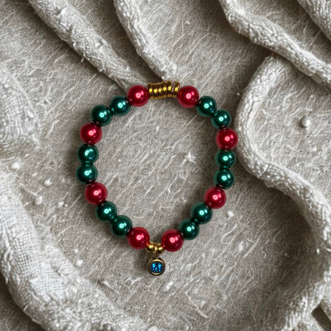 WinterBerry Glow Beaded Charm Bracelet