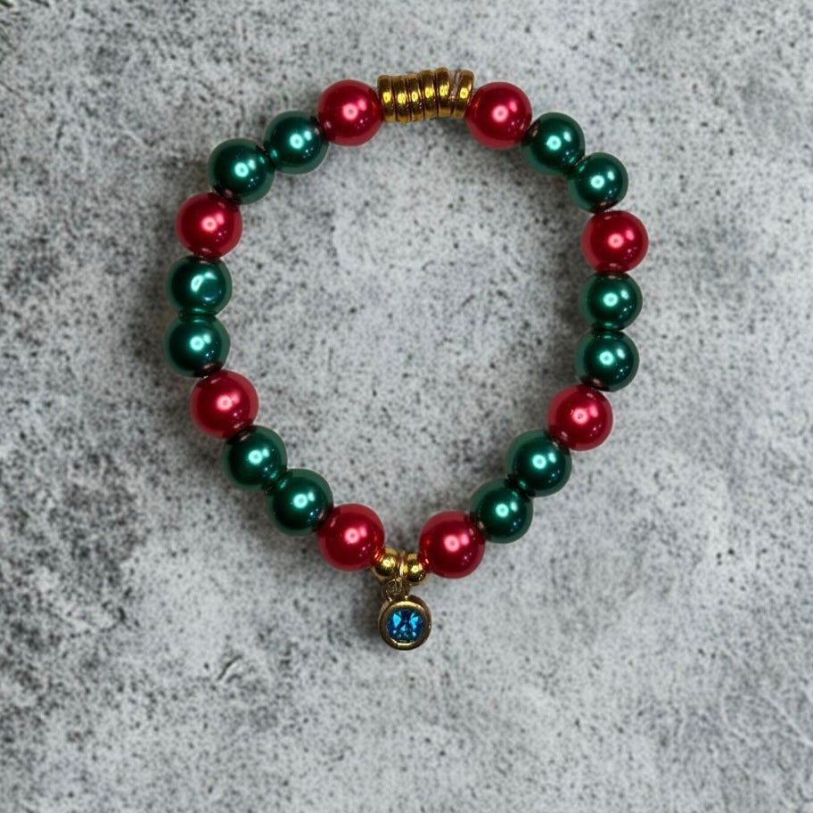 WinterBerry Glow Beaded Charm Bracelet