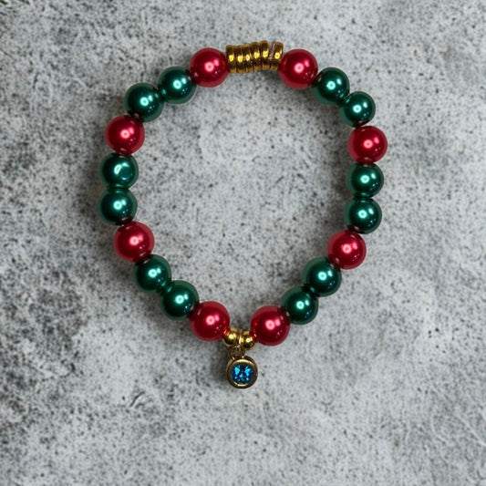 WinterBerry Glow Beaded Charm Bracelet
