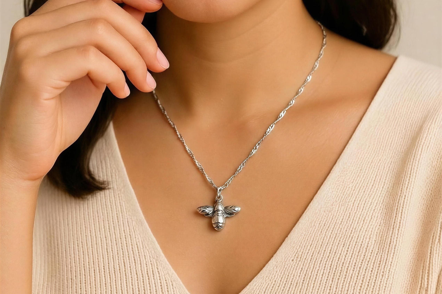 Whispering Honeybee Pendant Necklace - Silver
