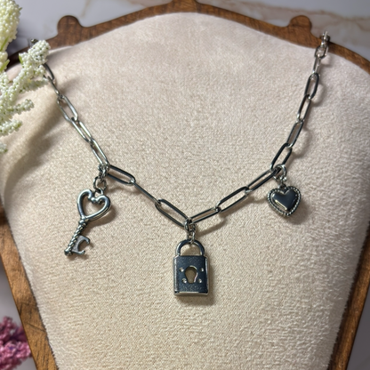 The Everlocked Charm Necklace – Vintage Silver Heart Key & Lock Pendant Chain